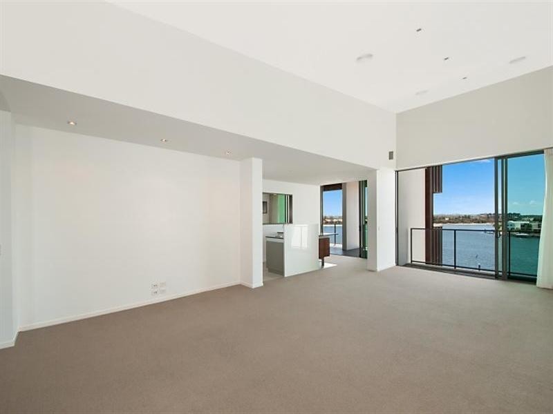 Paradise Point QLD 4216