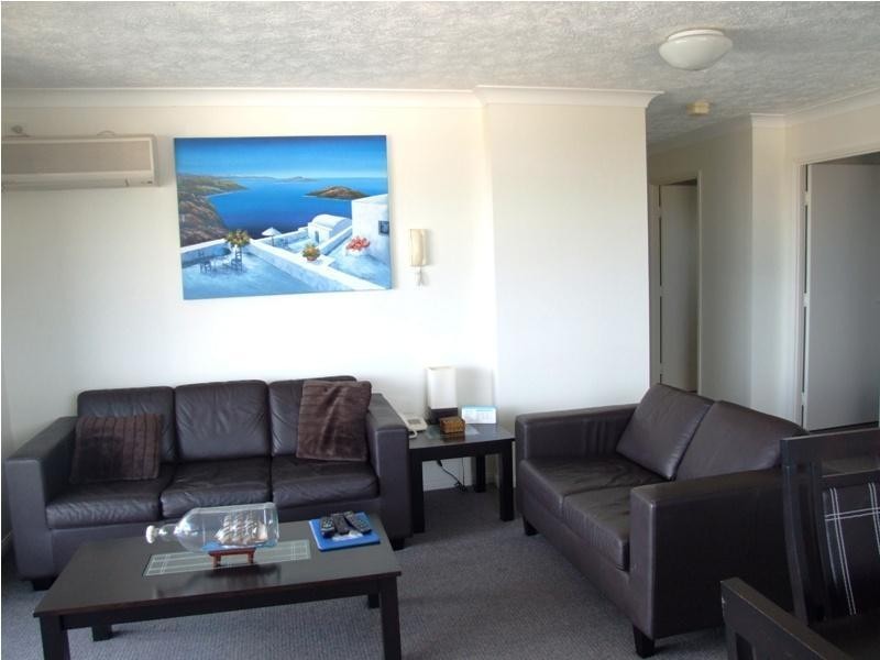 484 Marine Parade, Southport QLD 4215