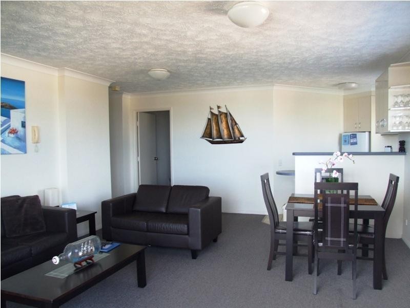 484 Marine Parade, Southport QLD 4215