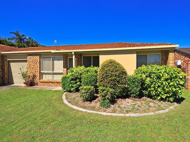 6 Crystal Reef Drive, Coombabah QLD 4216