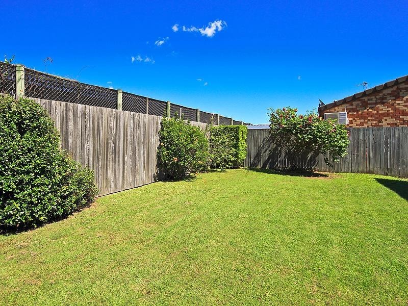 6 Crystal Reef Drive, Coombabah QLD 4216