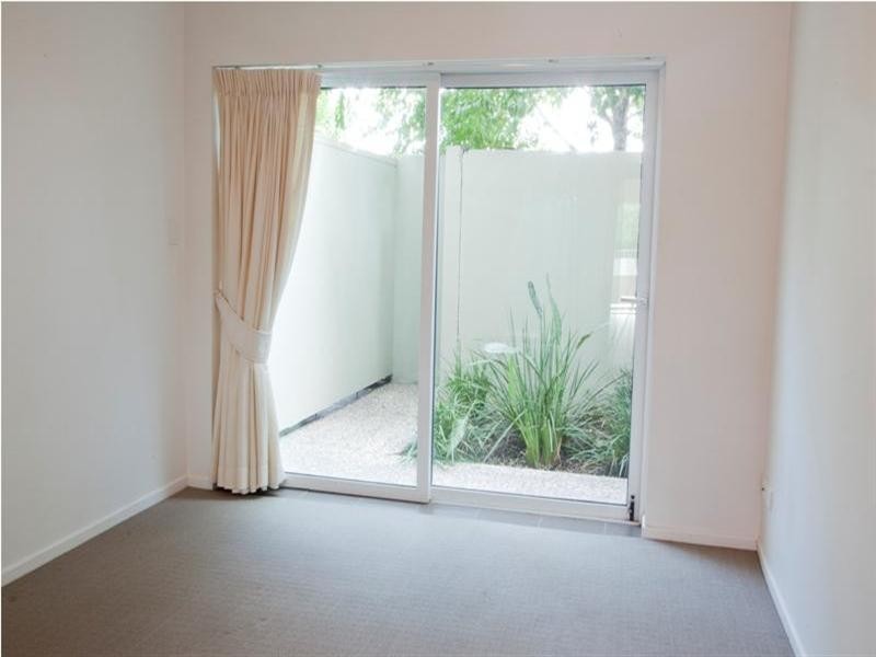 18 Rose Street, Southport QLD 4215