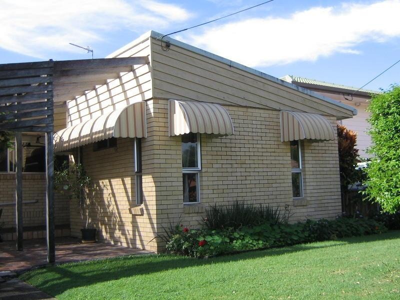 6 Kenmar Street, Labrador QLD 4215