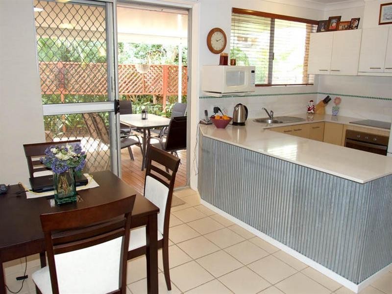 17 Royal Palm Court, Southport QLD 4215