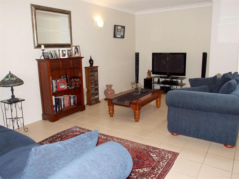 17 Royal Palm Court, Southport QLD 4215