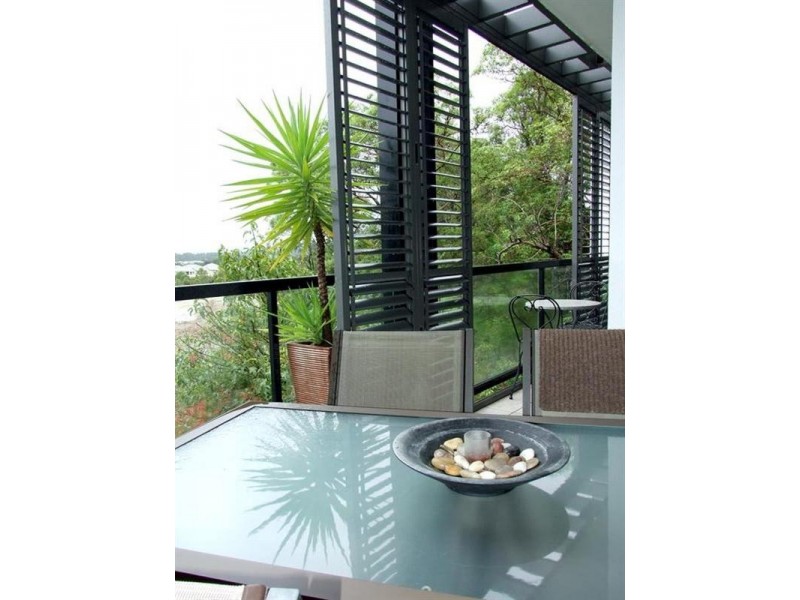 310 Easthill Drive, Robina QLD 4226