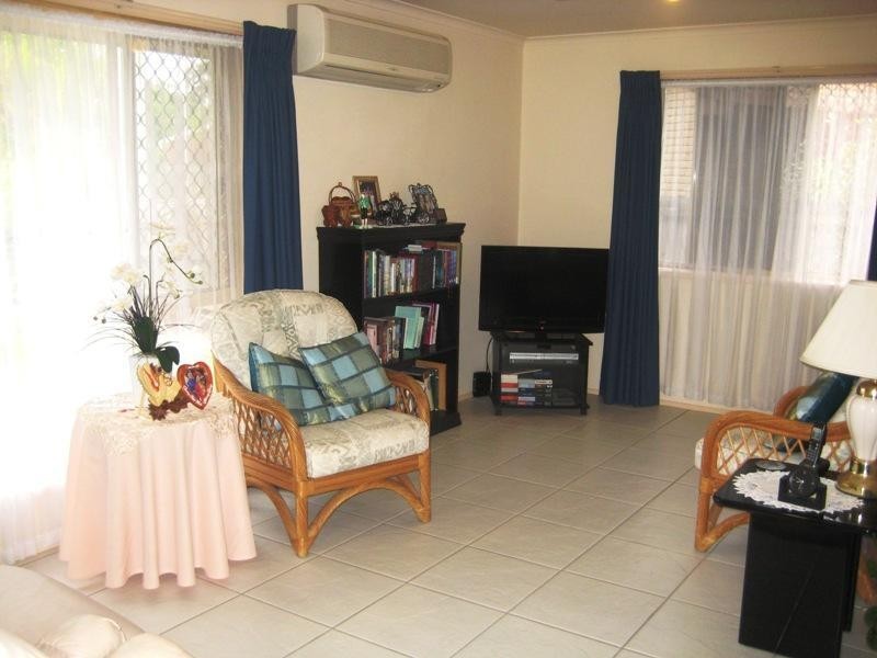 6 Melanie Place, Labrador QLD 4215