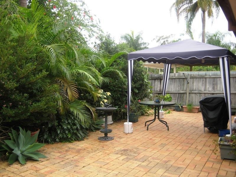 6 Melanie Place, Labrador QLD 4215