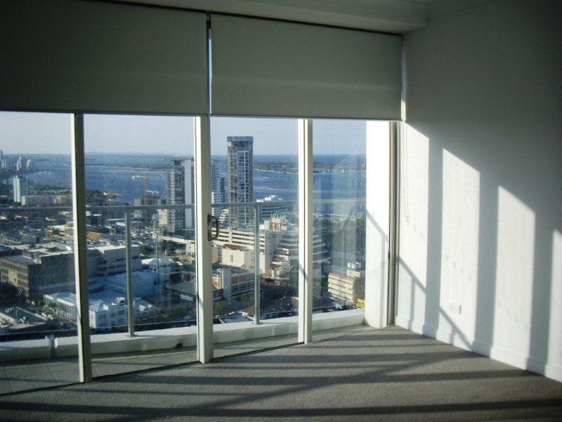 9 Lawson Street, Southport QLD 4215