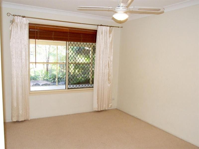 30 Peter Senior Court, Parkwood QLD 4214