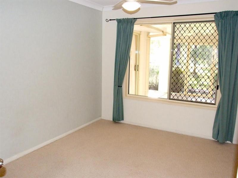 30 Peter Senior Court, Parkwood QLD 4214