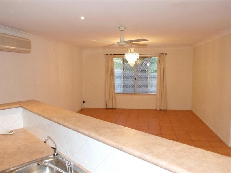 30 Peter Senior Court, Parkwood QLD 4214