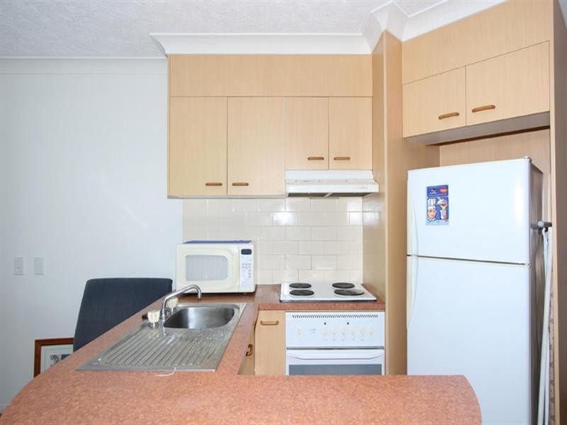 106 Marine Parade, Southport QLD 4215