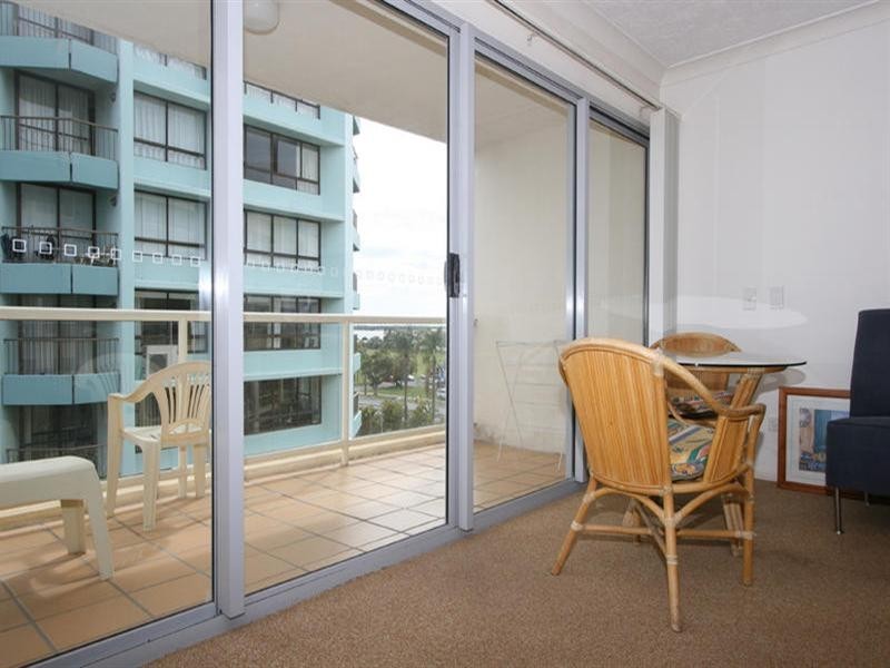 106 Marine Parade, Southport QLD 4215