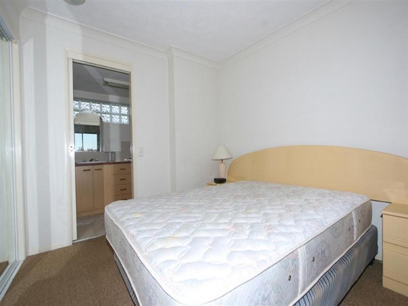 106 Marine Parade, Southport QLD 4215