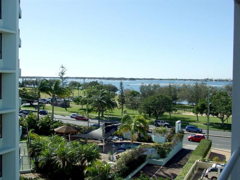 106 Marine Parade, Southport QLD 4215