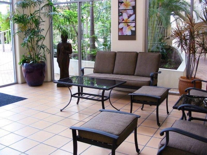 106 Marine Parade, Southport QLD 4215