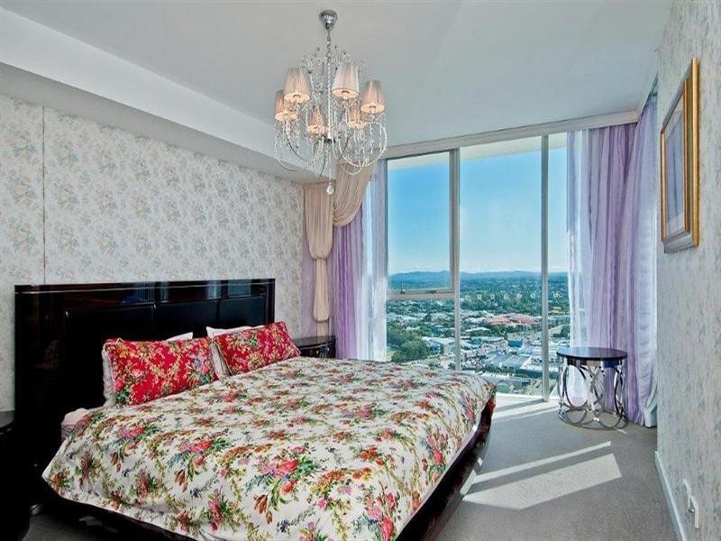 5 Lawson Street, Southport QLD 4215