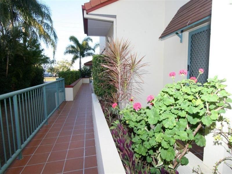 140 Marine Parade, Southport QLD 4215