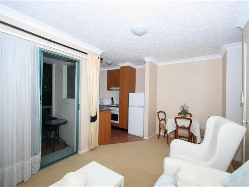 140 Marine Parade, Southport QLD 4215