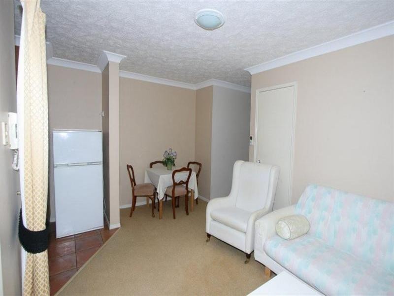 140 Marine Parade, Southport QLD 4215