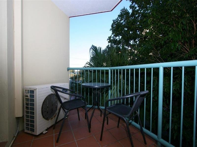 140 Marine Parade, Southport QLD 4215