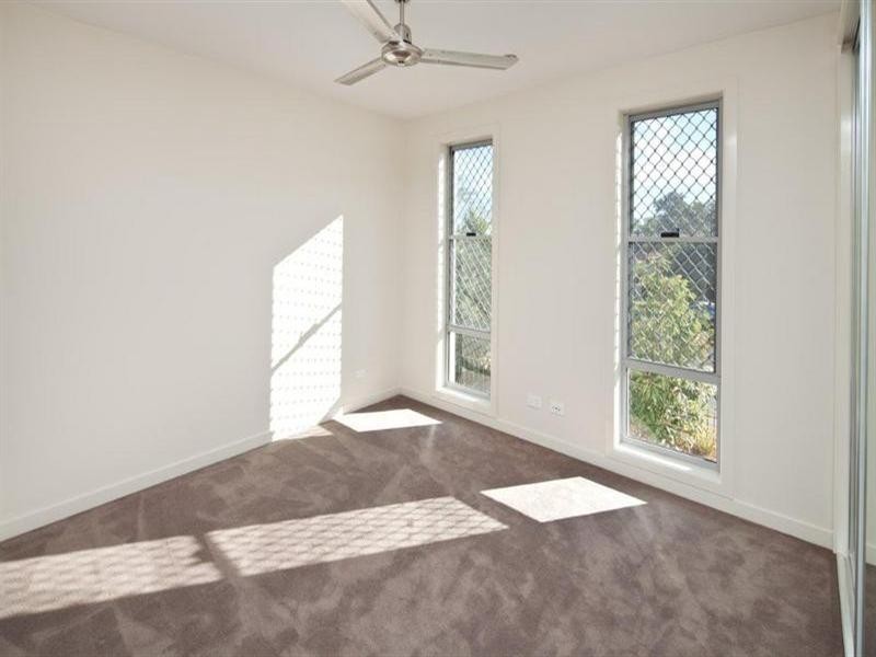 51 Canada Place, Arundel QLD 4214