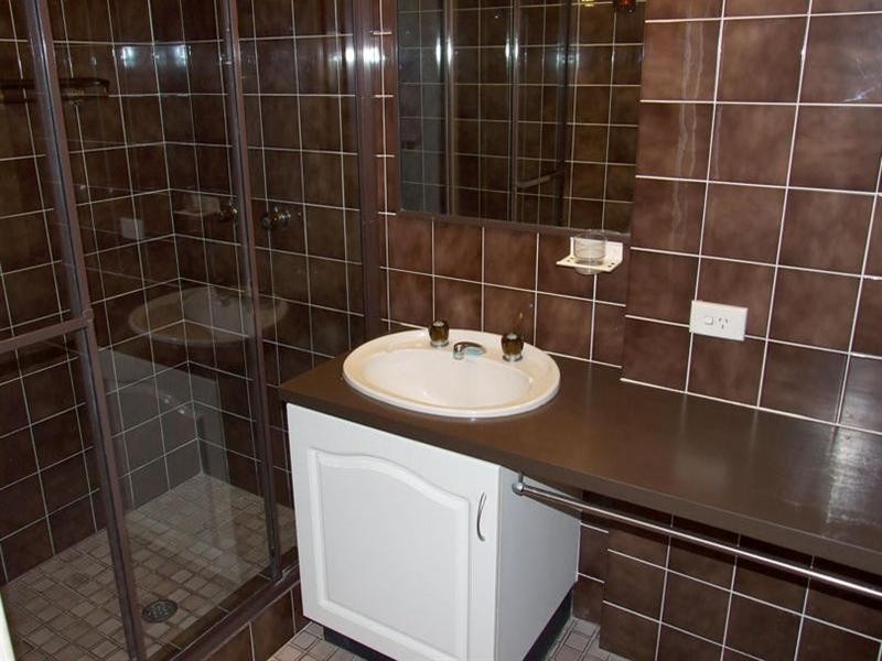 7F 10 Marine Parade, Southport QLD 4215