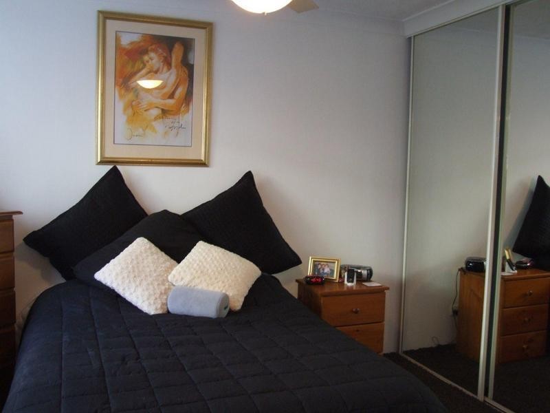 11 Owens Lane, Southport QLD 4215