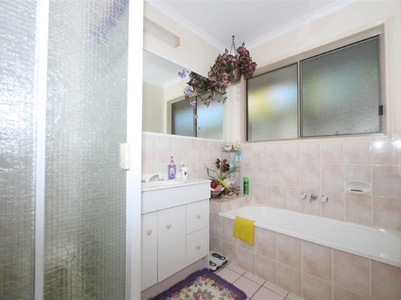 5 Grovedale Court, Parkwood QLD 4214