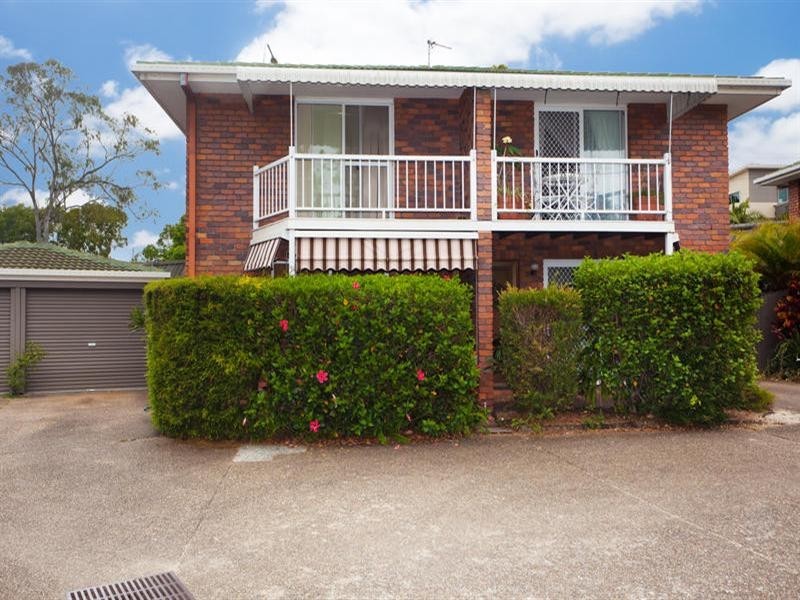 10 Hollywell Road, Biggera Waters QLD 4216