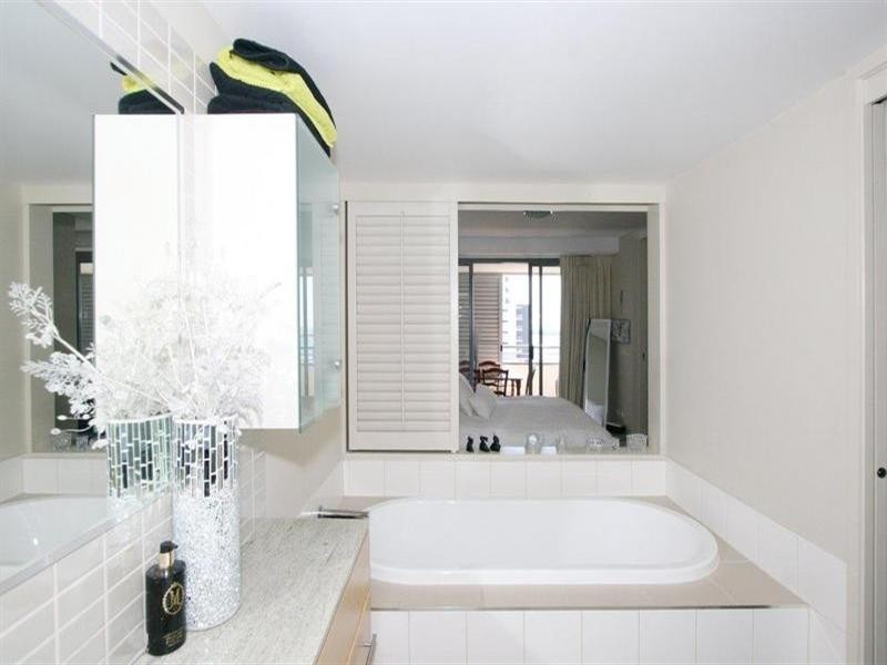 105 Scarborough Street, Southport QLD 4215