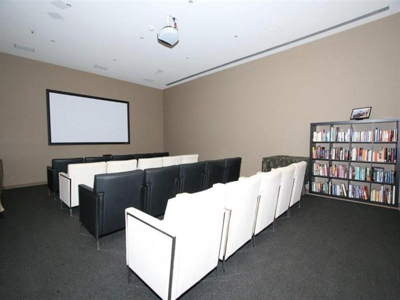 105 Scarborough Street, Southport QLD 4215