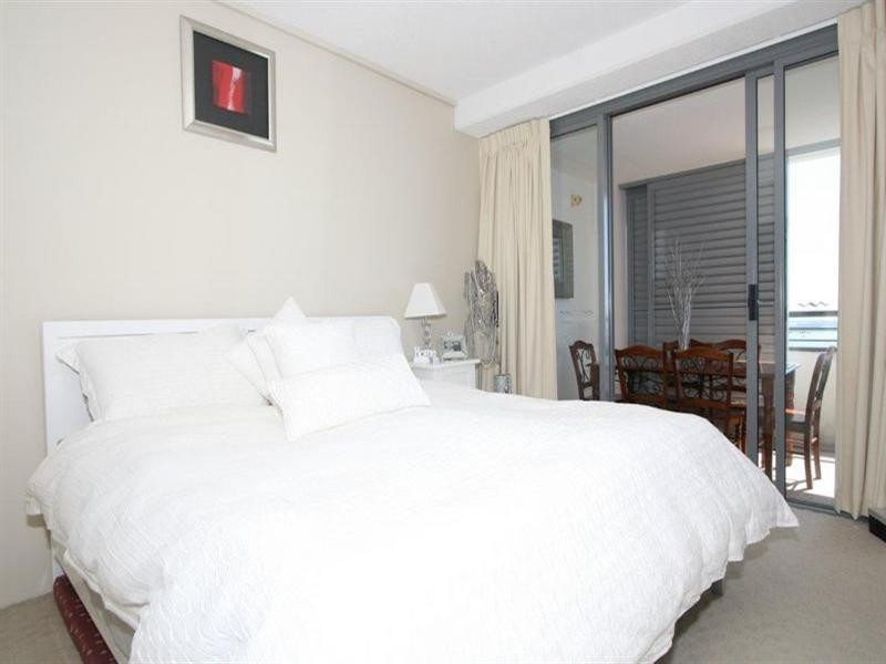 105 Scarborough Street, Southport QLD 4215