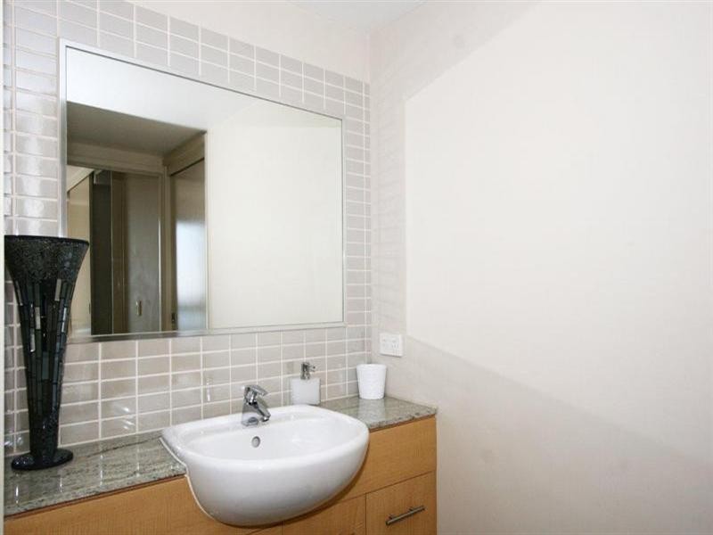 105 Scarborough Street, Southport QLD 4215