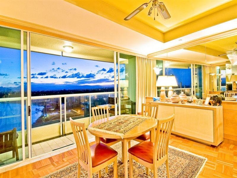 A17-2 Rivage Royale 75 Brighton Parade, Southport QLD 4215