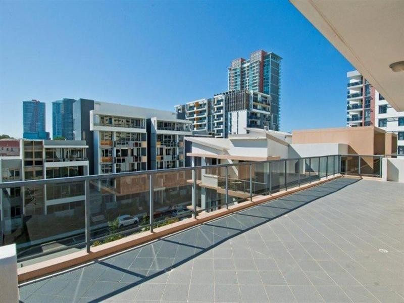 1 Aqua Street, Southport QLD 4215