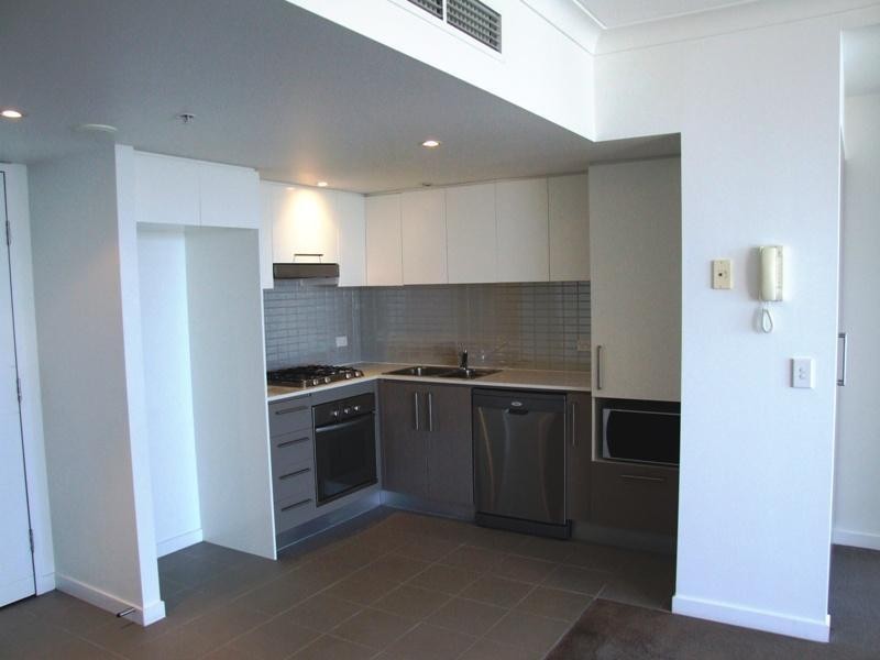 56 Scarborough Street, Southport QLD 4215