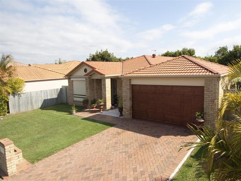 22 Dellwood Circuit, Molendinar QLD 4214
