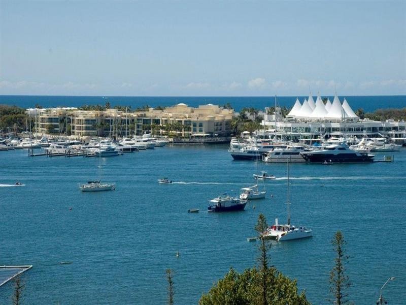 30 Marine Parade, Southport QLD 4215