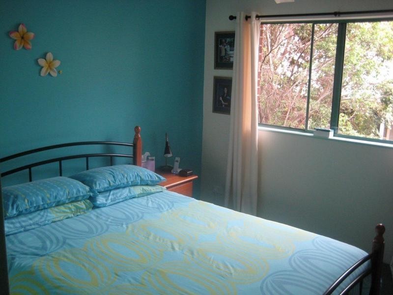 45 Pohlman Street, Southport QLD 4215