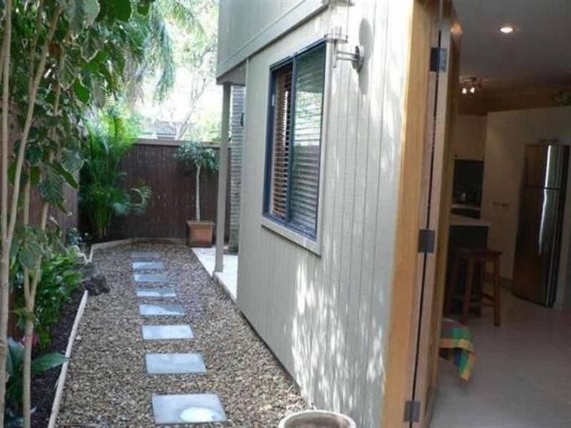 31 Fisher Avenue, Southport QLD 4215