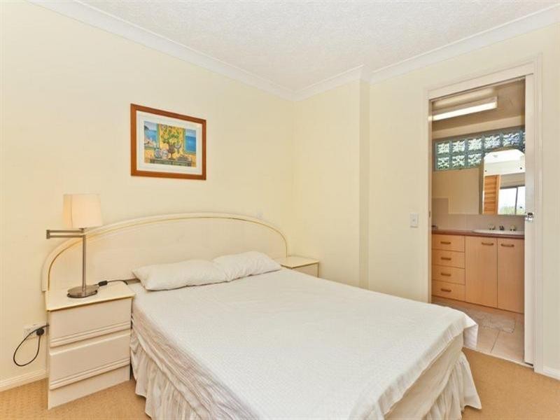 106 Marine Parade, Southport QLD 4215