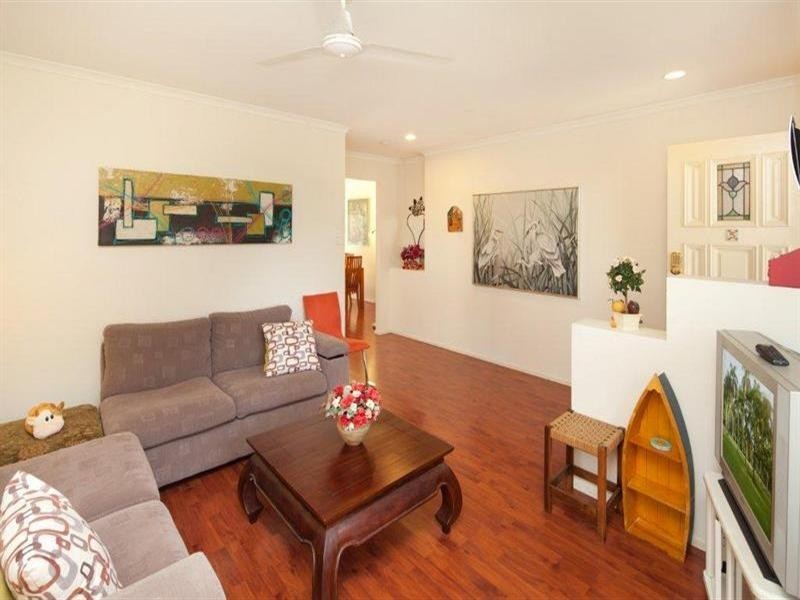 180 Topaz Grove Queen Street, Southport QLD 4215