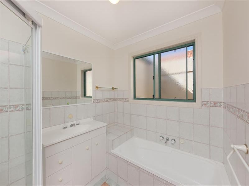 45 Brown Street, Labrador QLD 4215