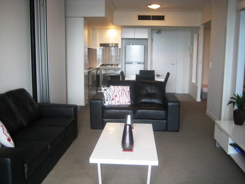 1249 56 Scarborough Street, Southport QLD 4215