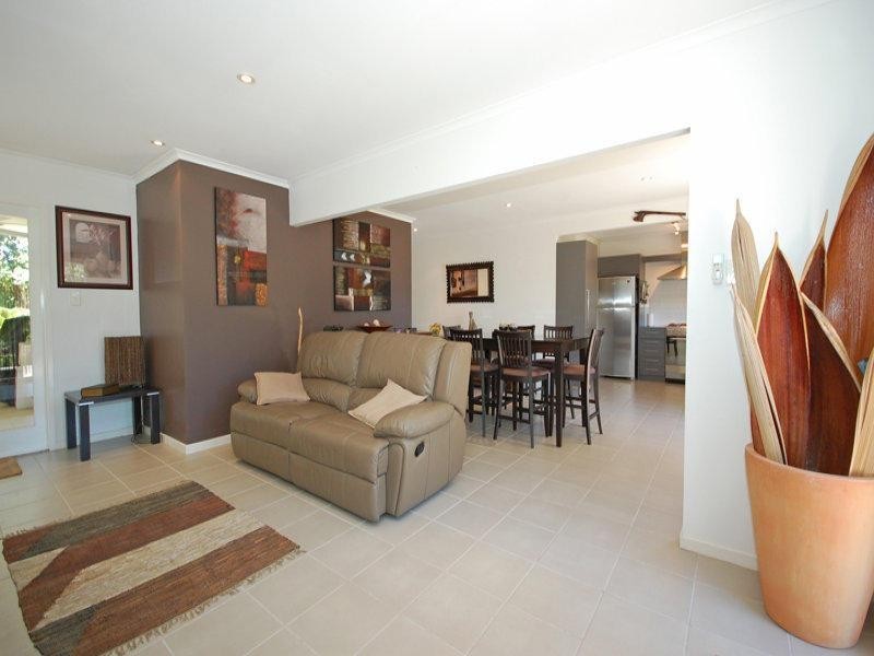 72 Benowa Road, Southport QLD 4215