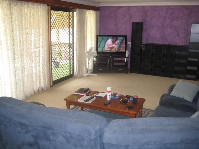 9 Mina Street, Southport QLD 4215