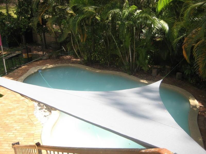 9 Mina Street, Southport QLD 4215