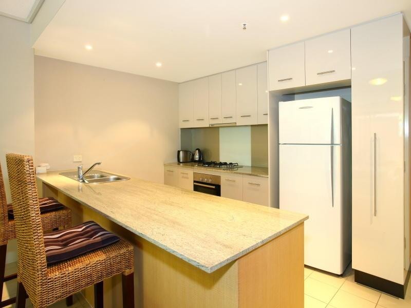 105 Scarborough Street, Southport QLD 4215